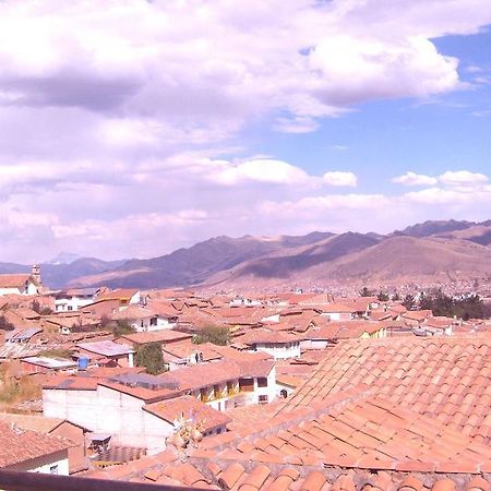 Hospedaje Pumacurco Betty Cuzco Exterior photo
